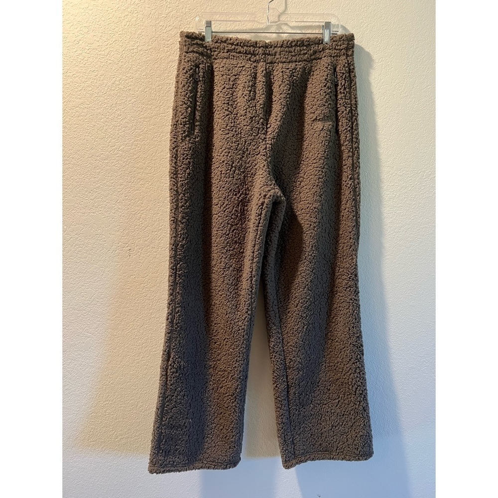 Women’s new Skims dark brown teddy fuzzy lounge pants size large L